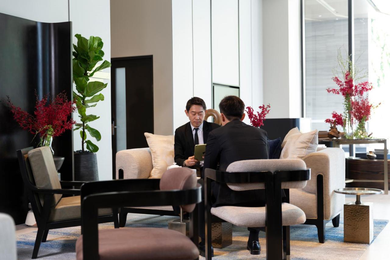 Ascott Thonglor Bangkok Hotell Exteriör bild The Concierge