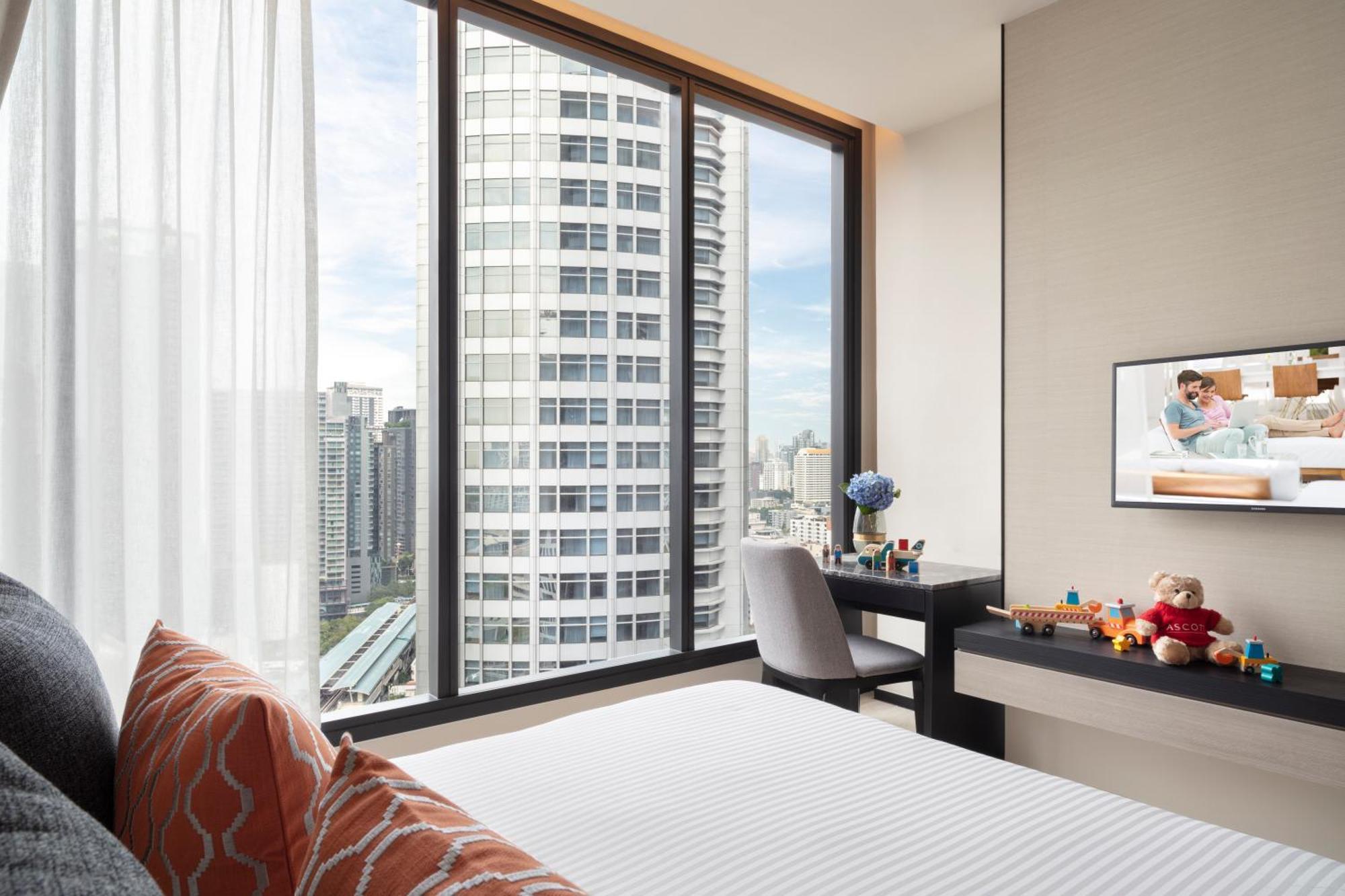 Ascott Thonglor Bangkok Hotell Exteriör bild A bedroom at The Panorama